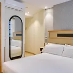 Praza Quintana Hotel