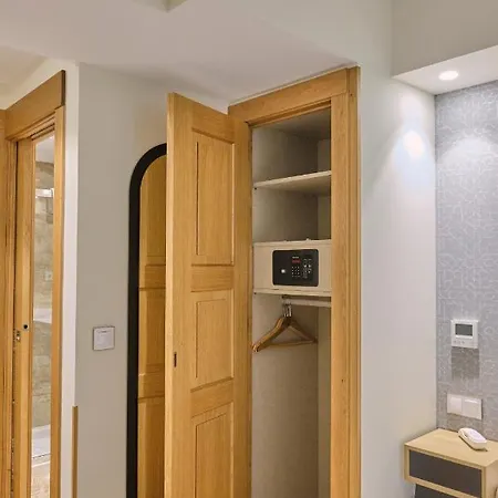 Praza Quintana Hotel 3*