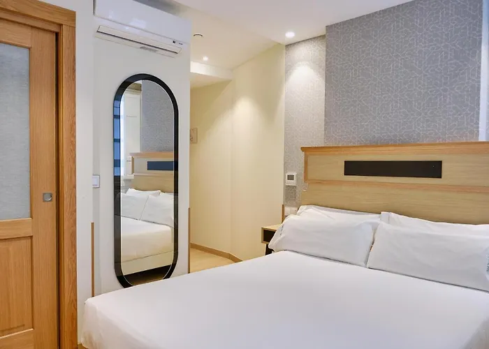 Praza Quintana Hotel