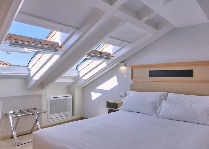 Praza Quintana Hotel Santiago de Compostela