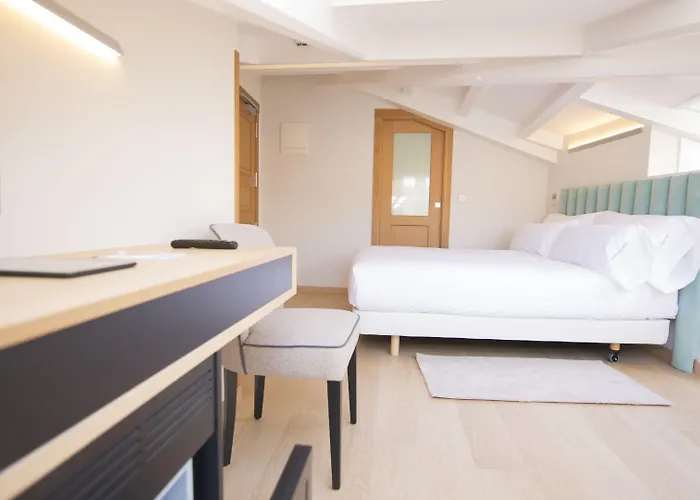 Praza Quintana Hotel