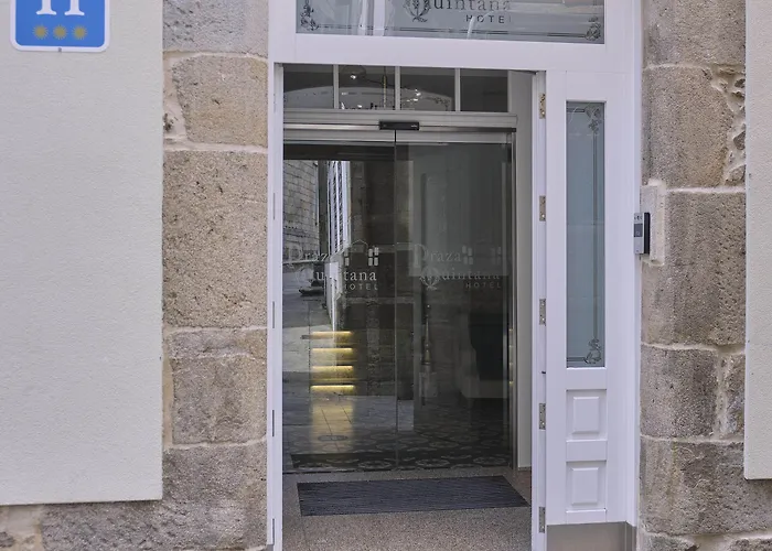 Praza Quintana Hotel